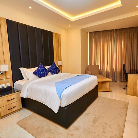 Vintano Hotel Lekki Exterior foto